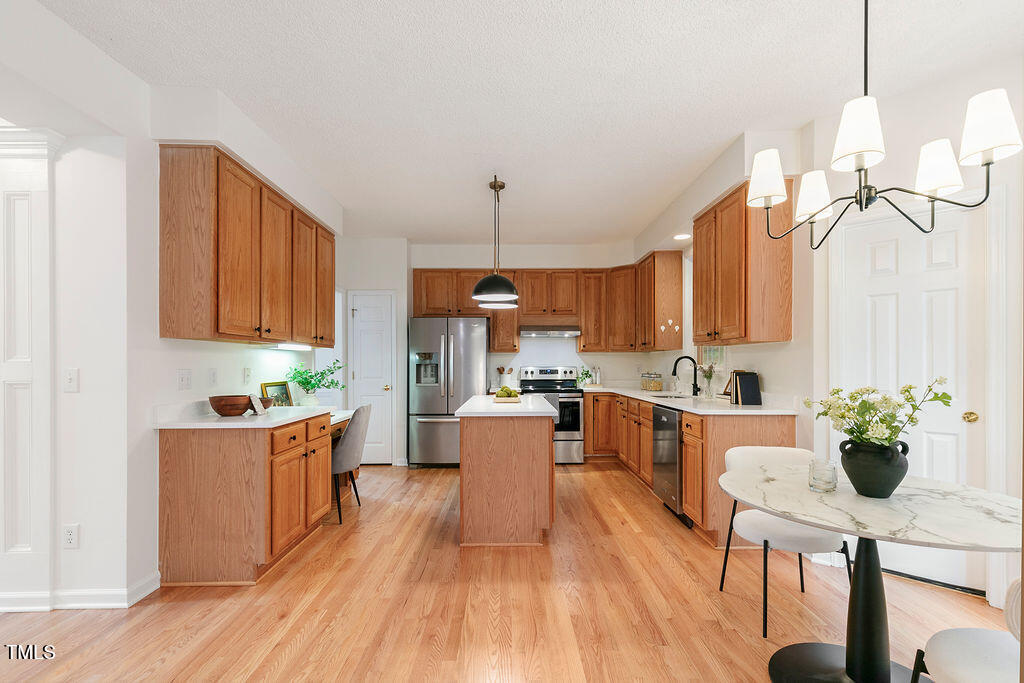 427 New Parkside Drive