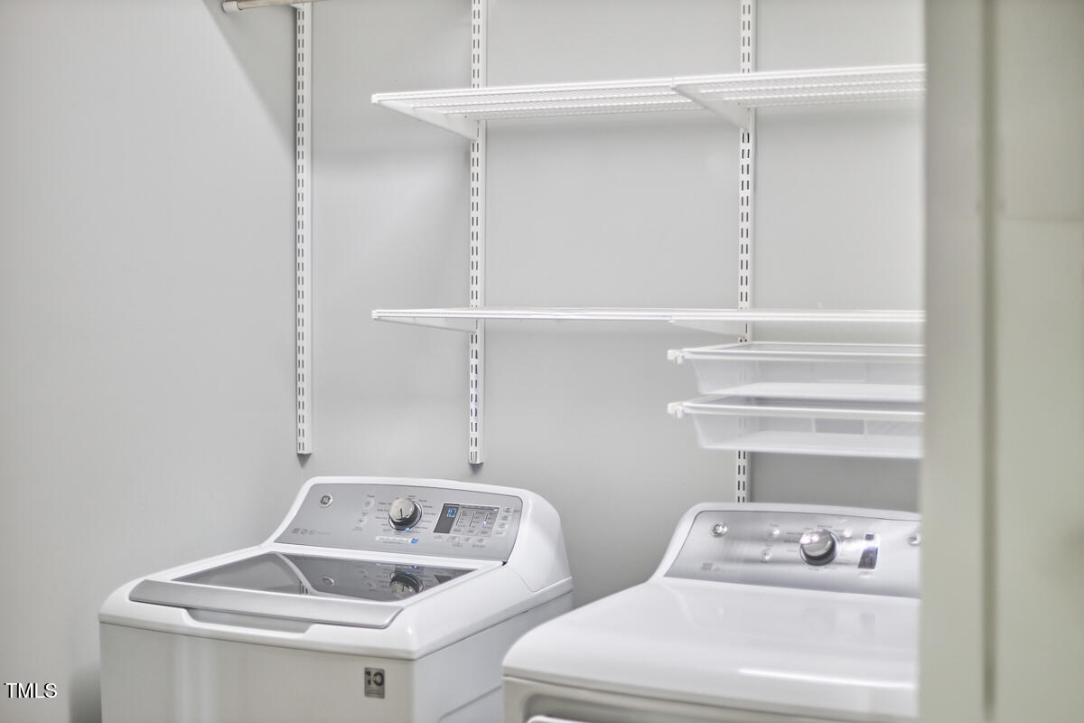 5106 Centerbud Place