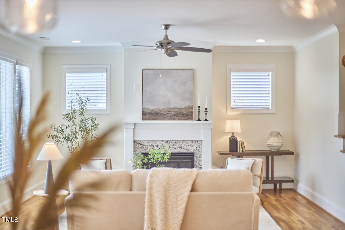 5106 Centerbud Place