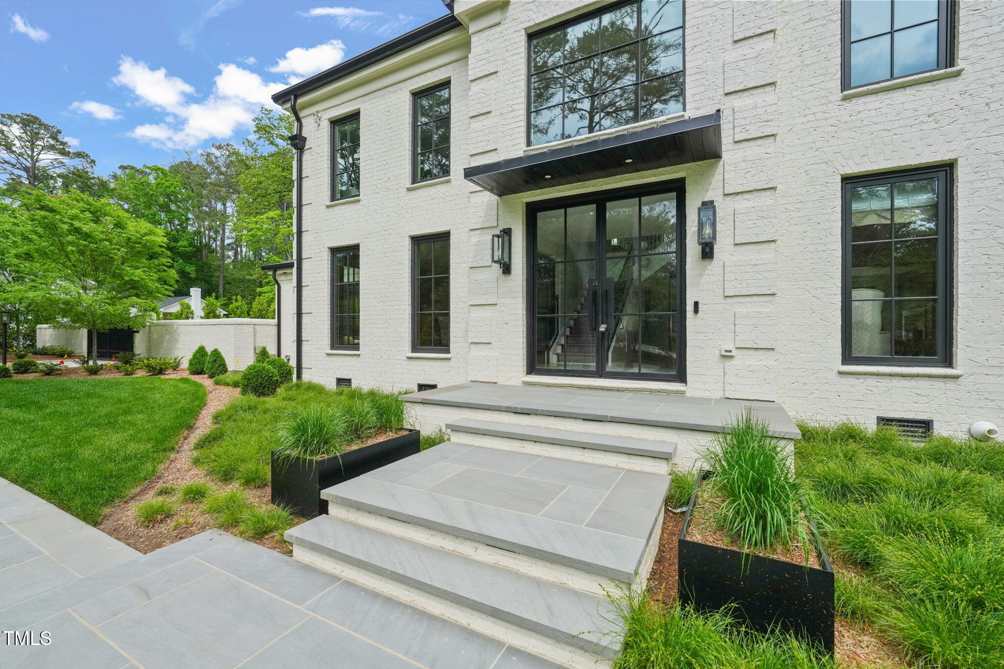 3829 Regent Road