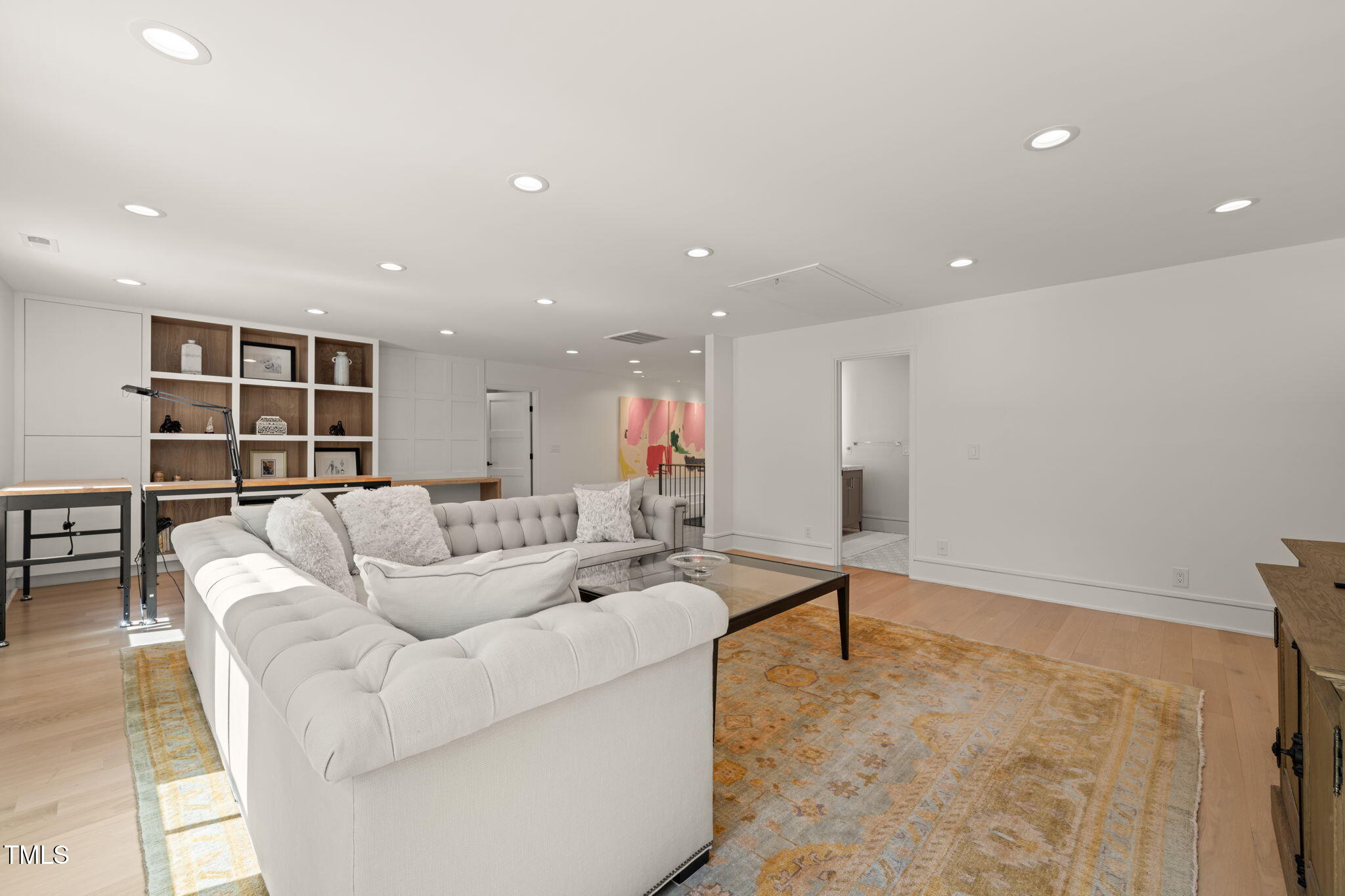 3829 Regent Road