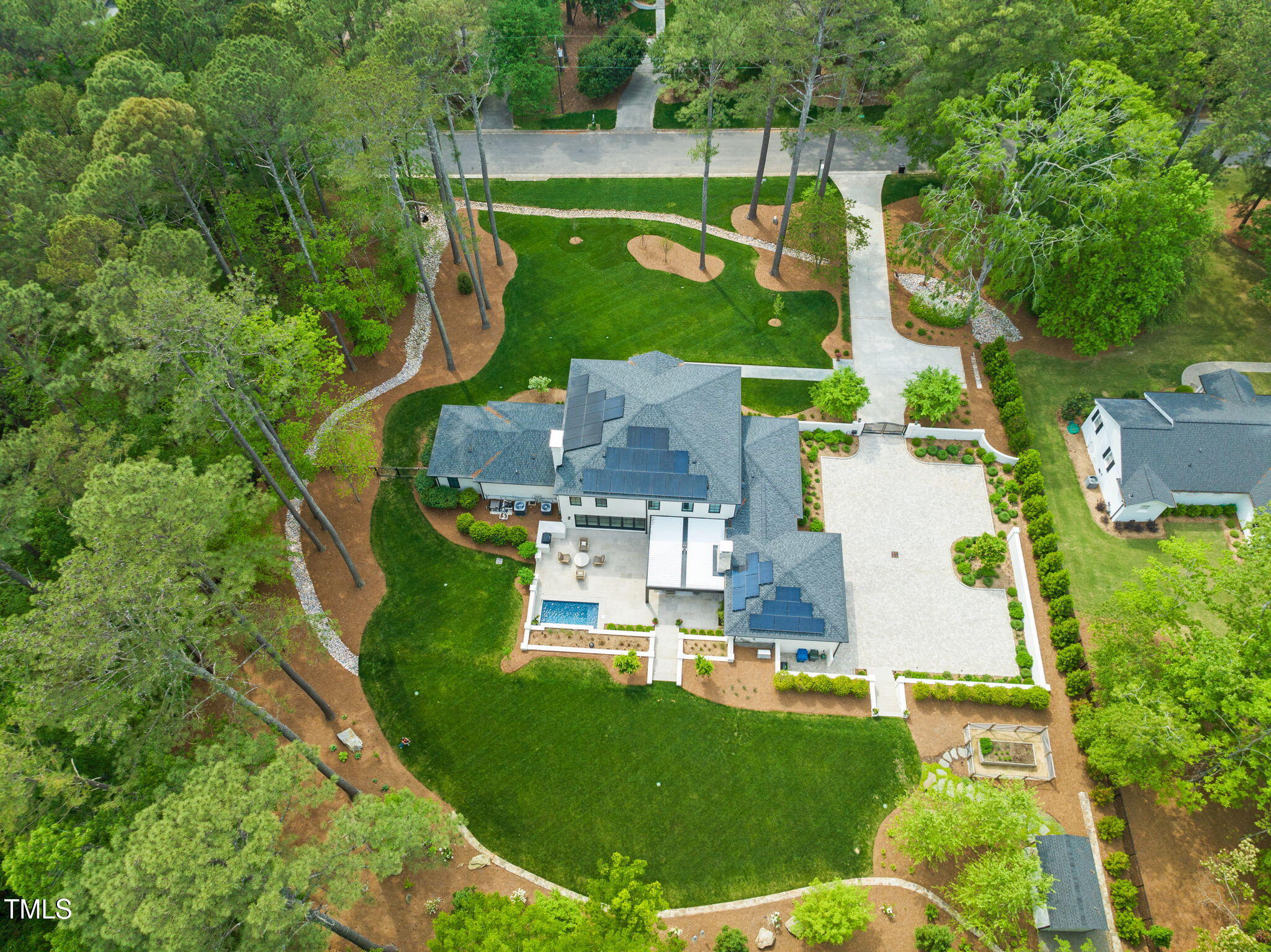 3829 Regent Road