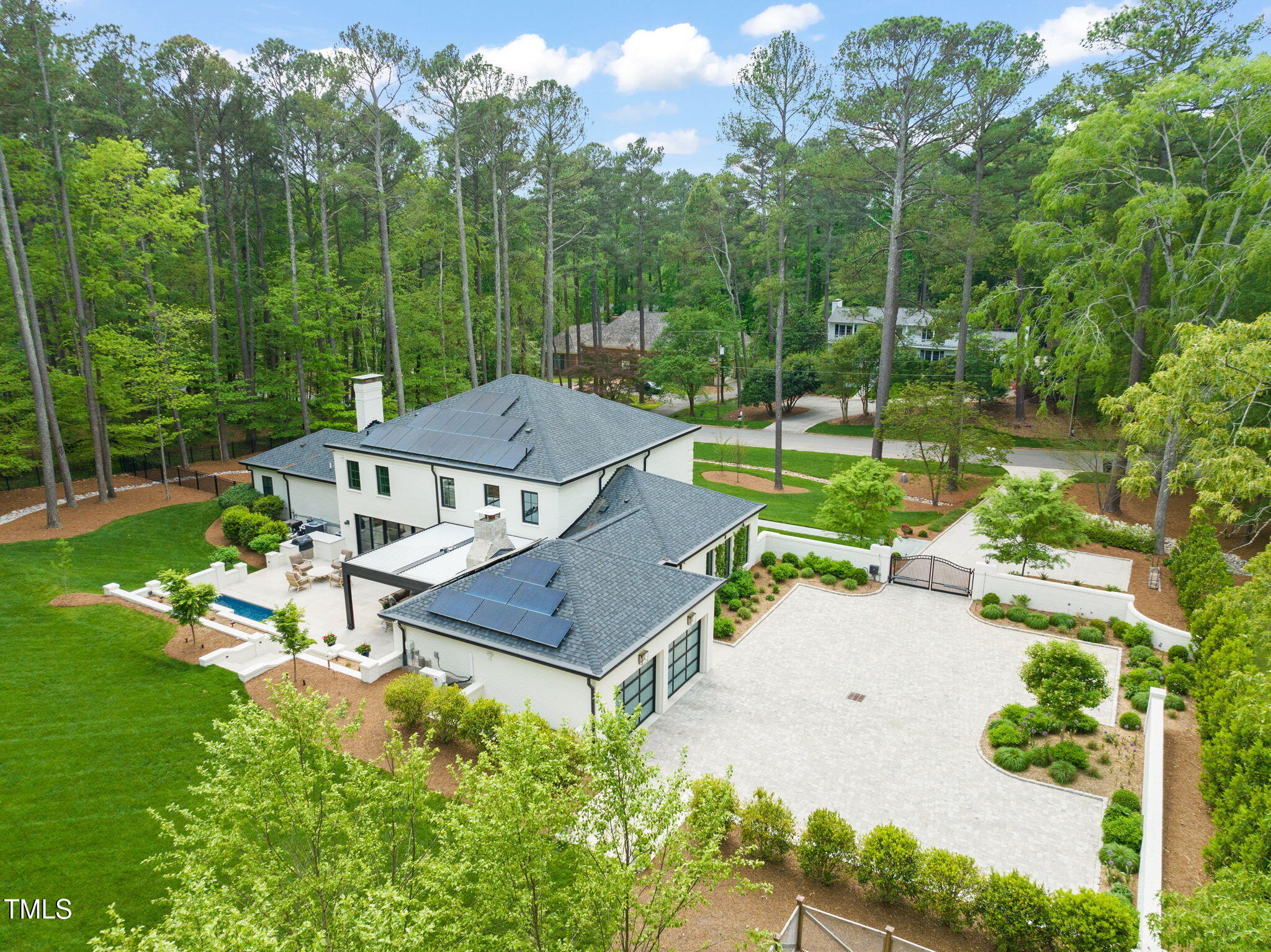 3829 Regent Road