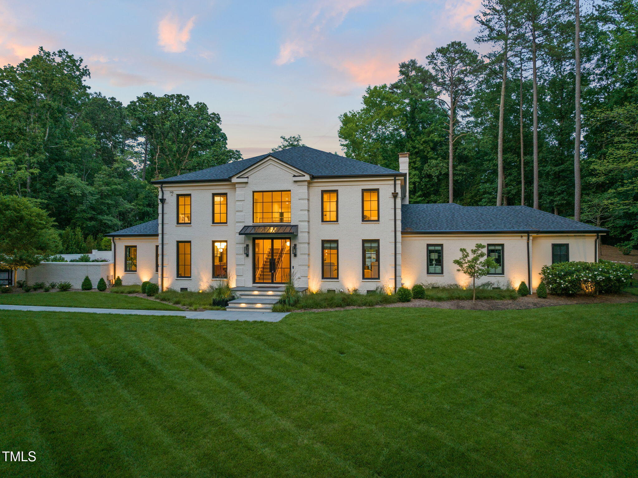 3829 Regent Road