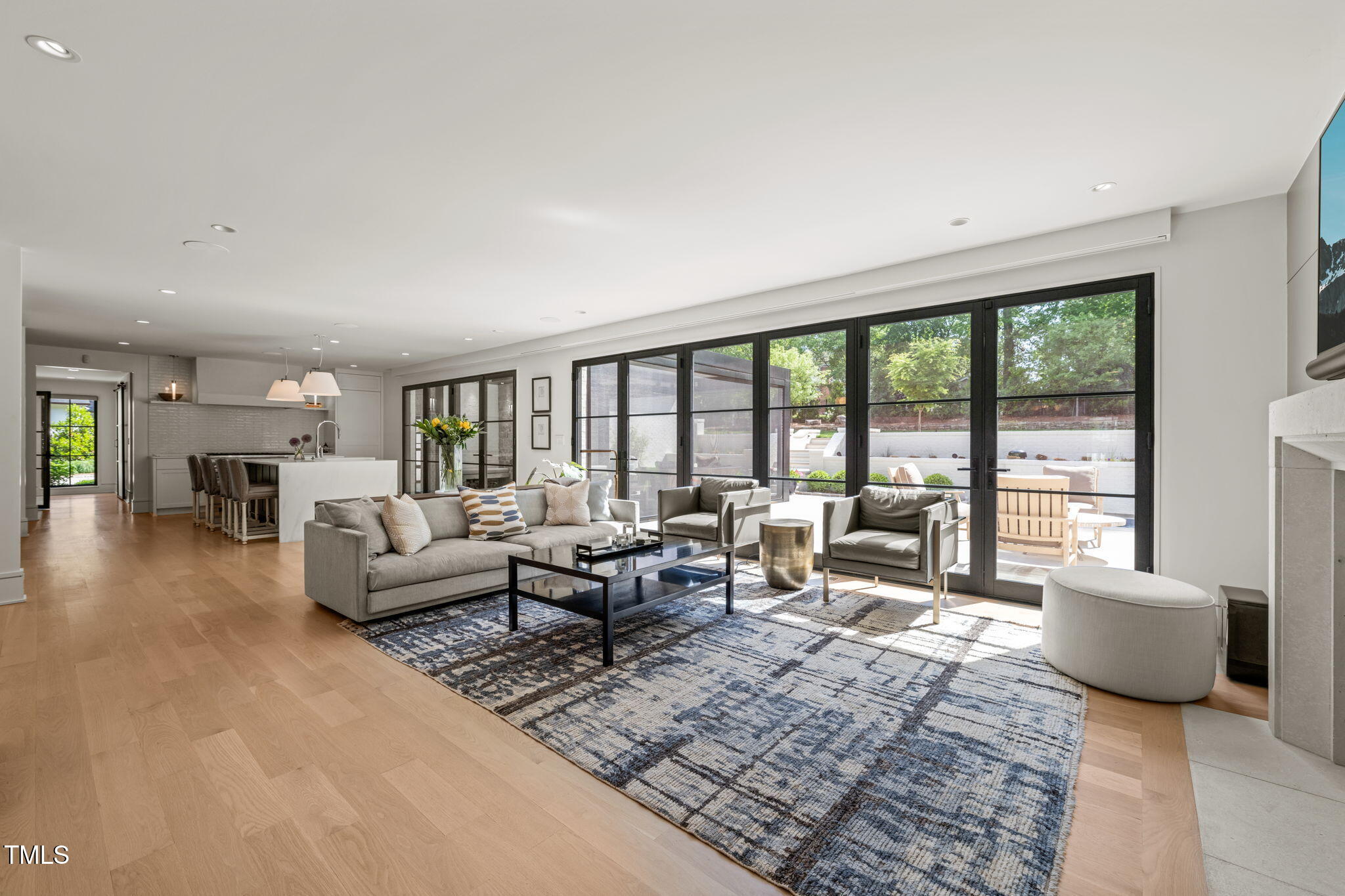 3829 Regent Road