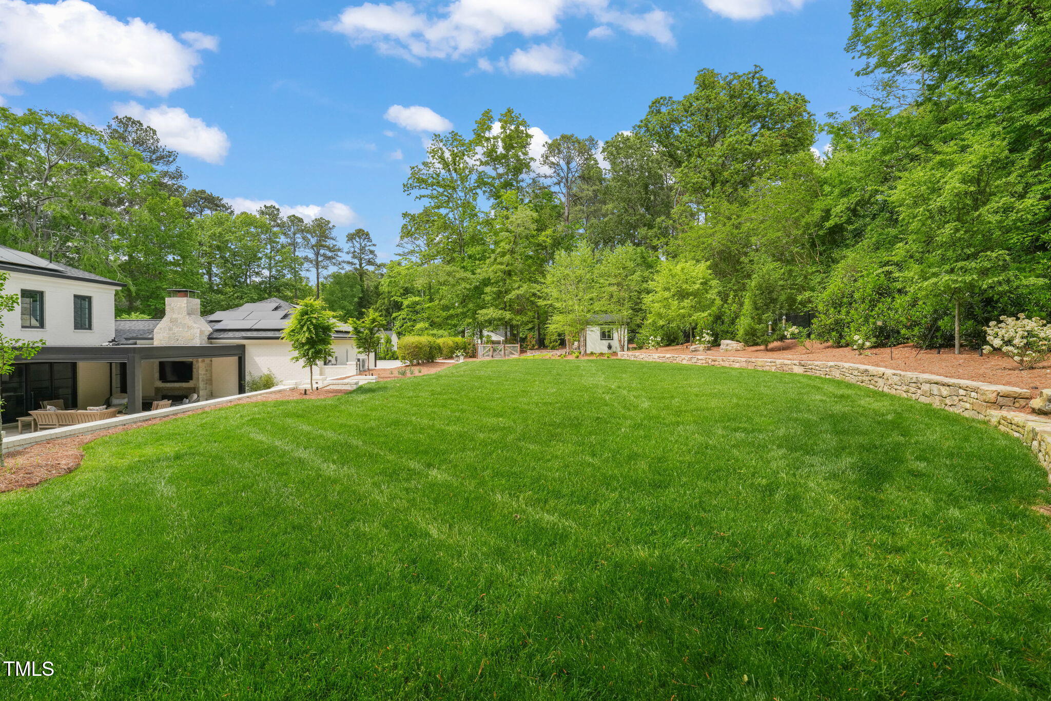 3829 Regent Road