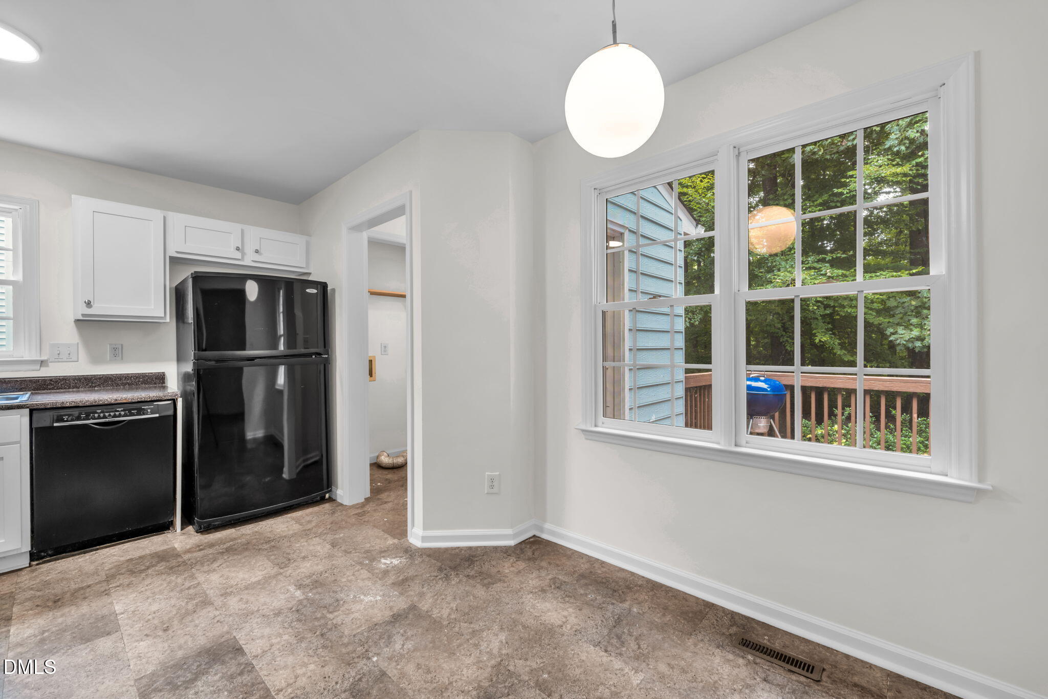 4400 Lazyriver Drive