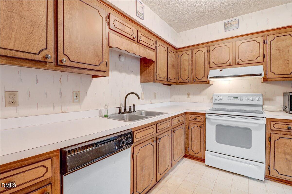 5329 Cottage Bluff Lane