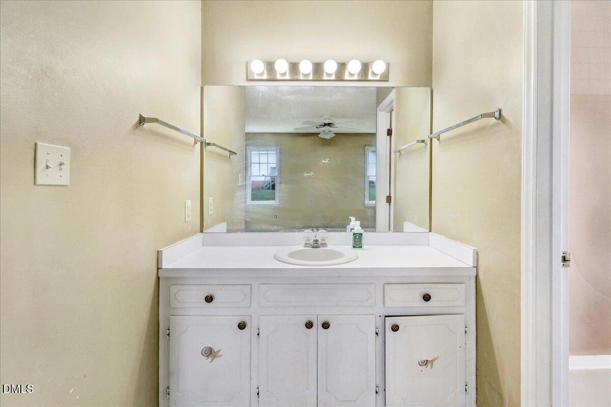 5329 Cottage Bluff Lane