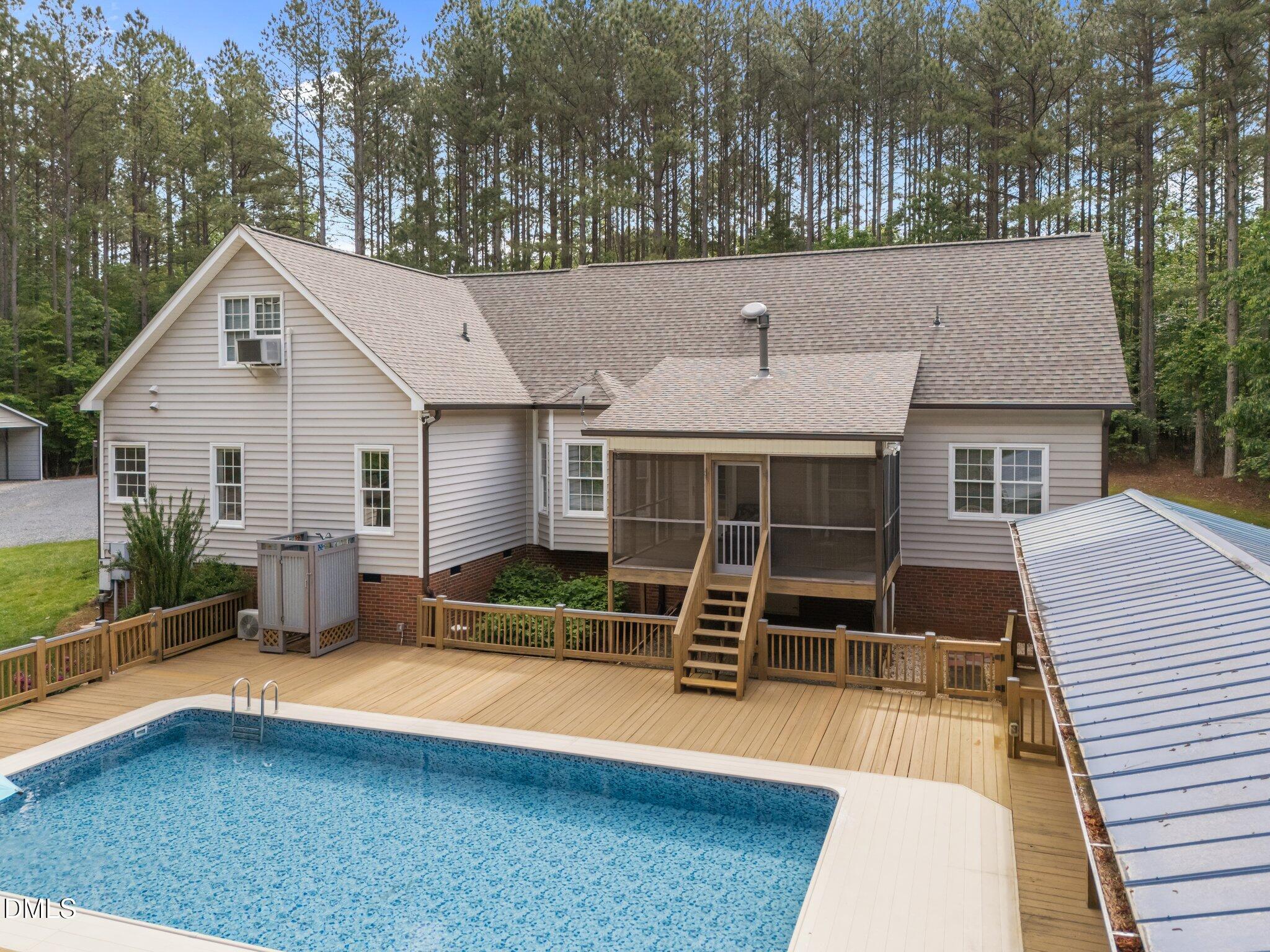 3653 Range Road