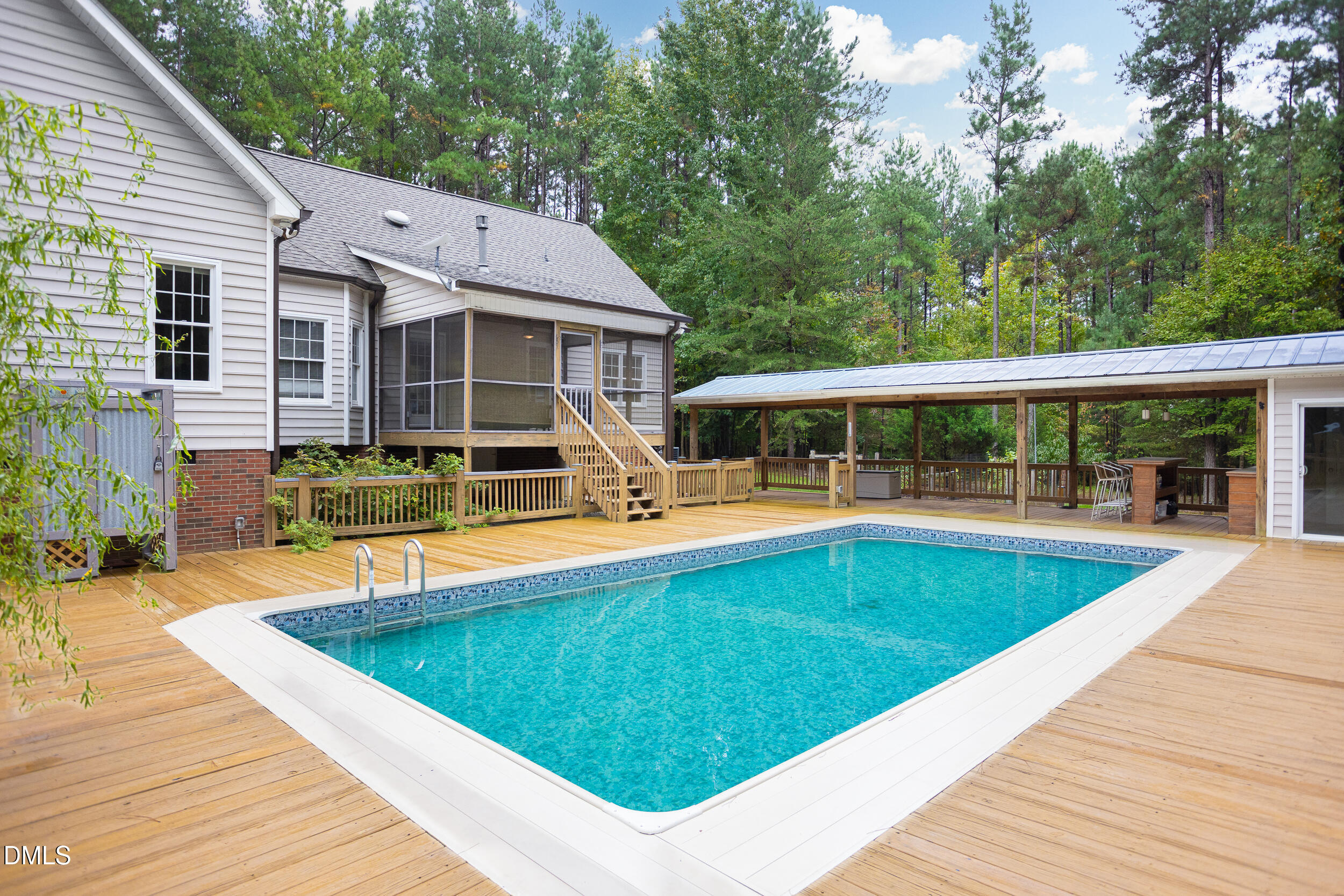 3653 Range Road