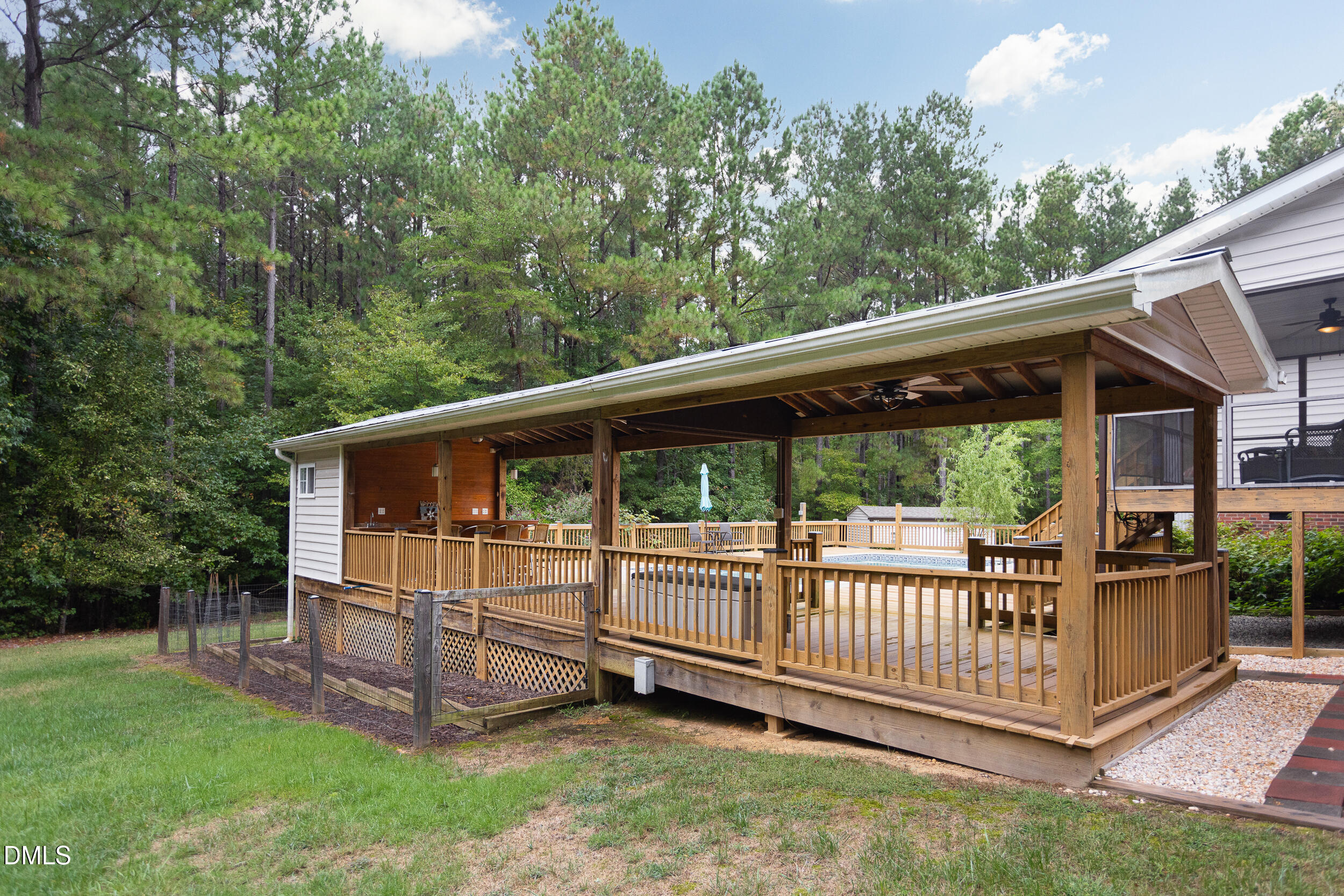 3653 Range Road