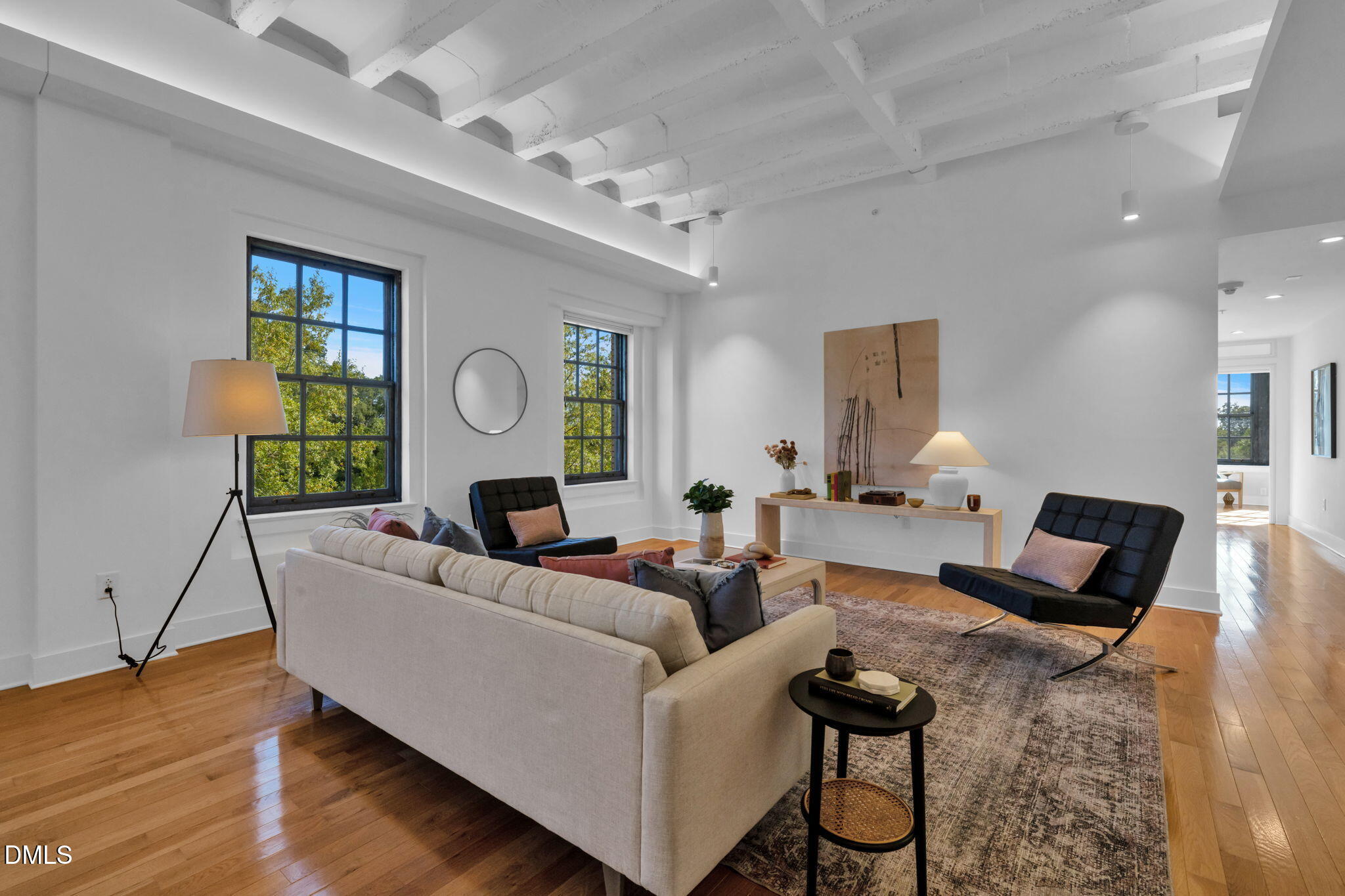 312 N Buchanan Boulevard # 401