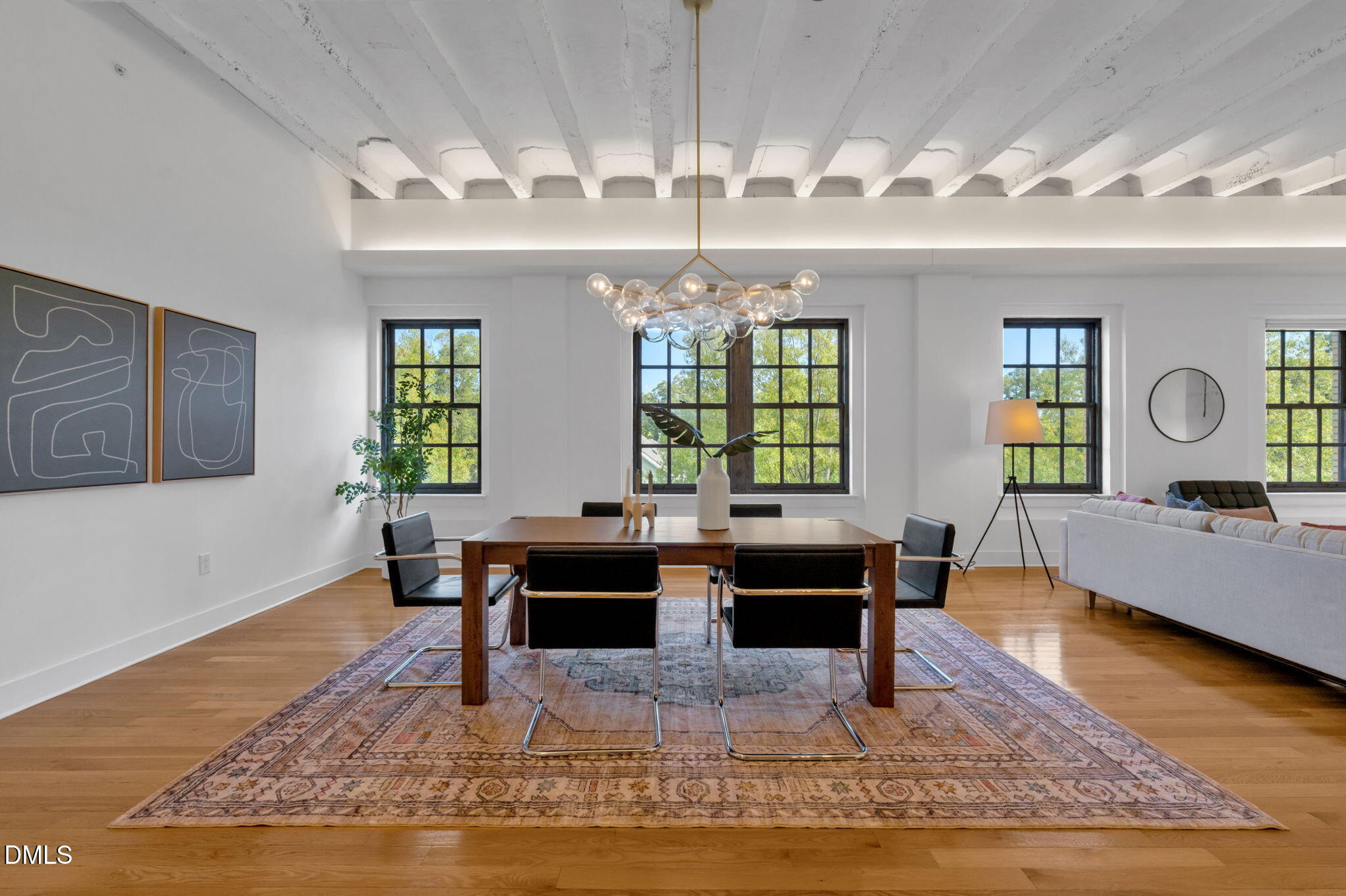 312 N Buchanan Boulevard # 401