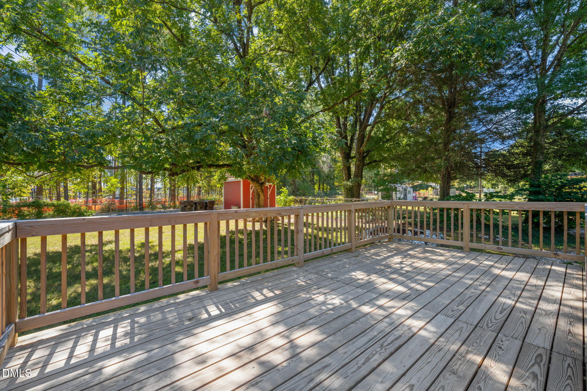 2105 W Carver Street