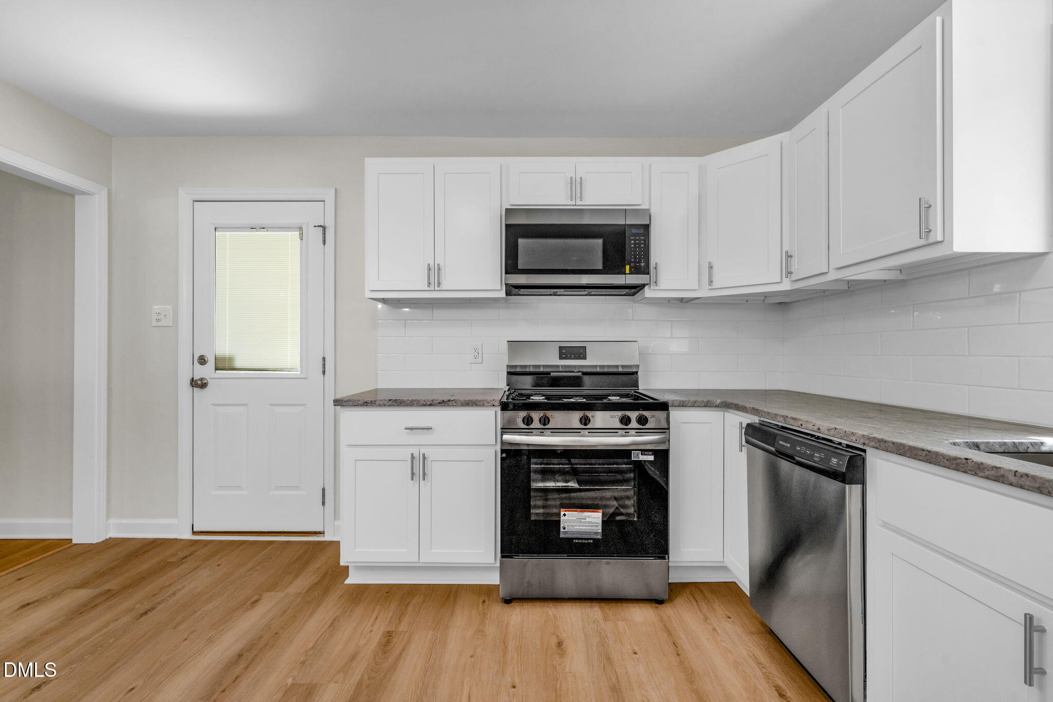 2105 W Carver Street