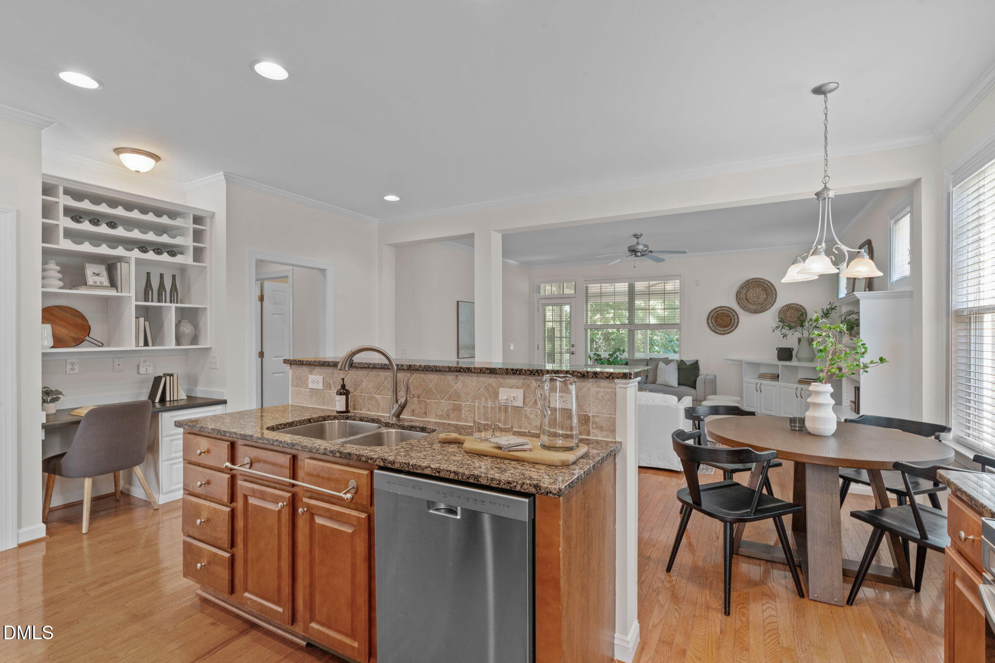 11 Silverbush Court