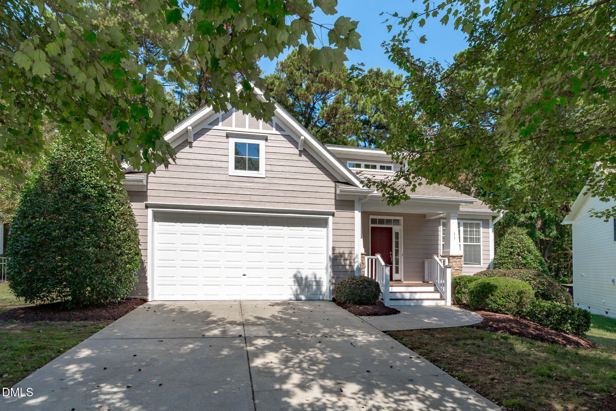 11 Silverbush Court