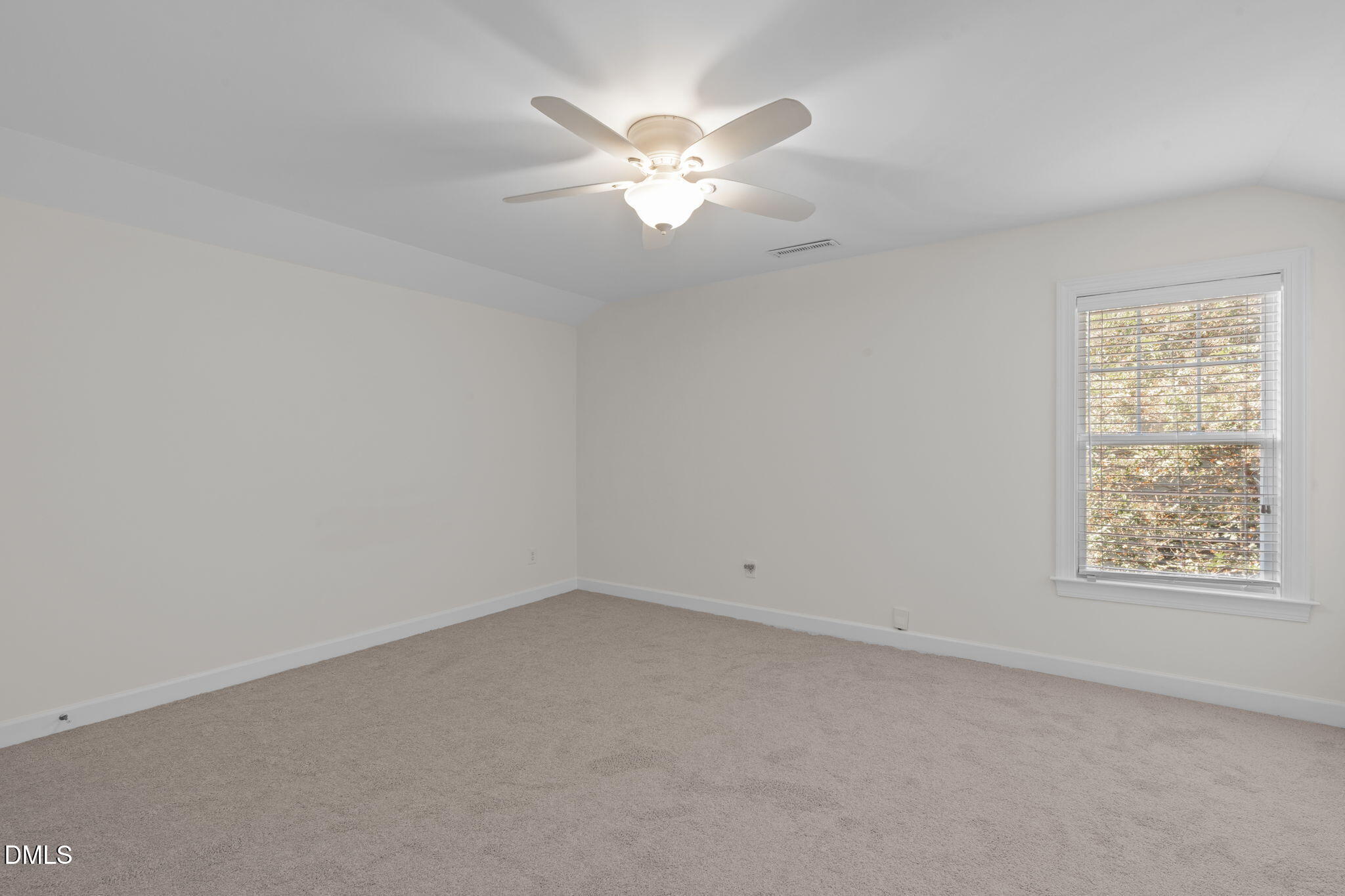 11 Silverbush Court
