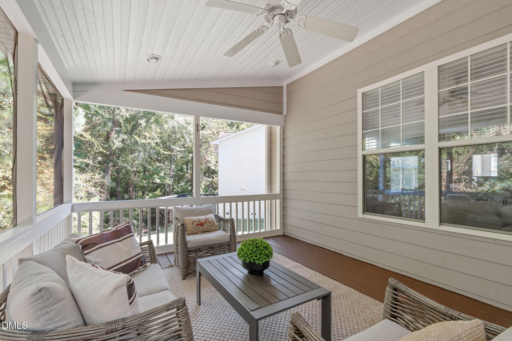 11 Silverbush Court