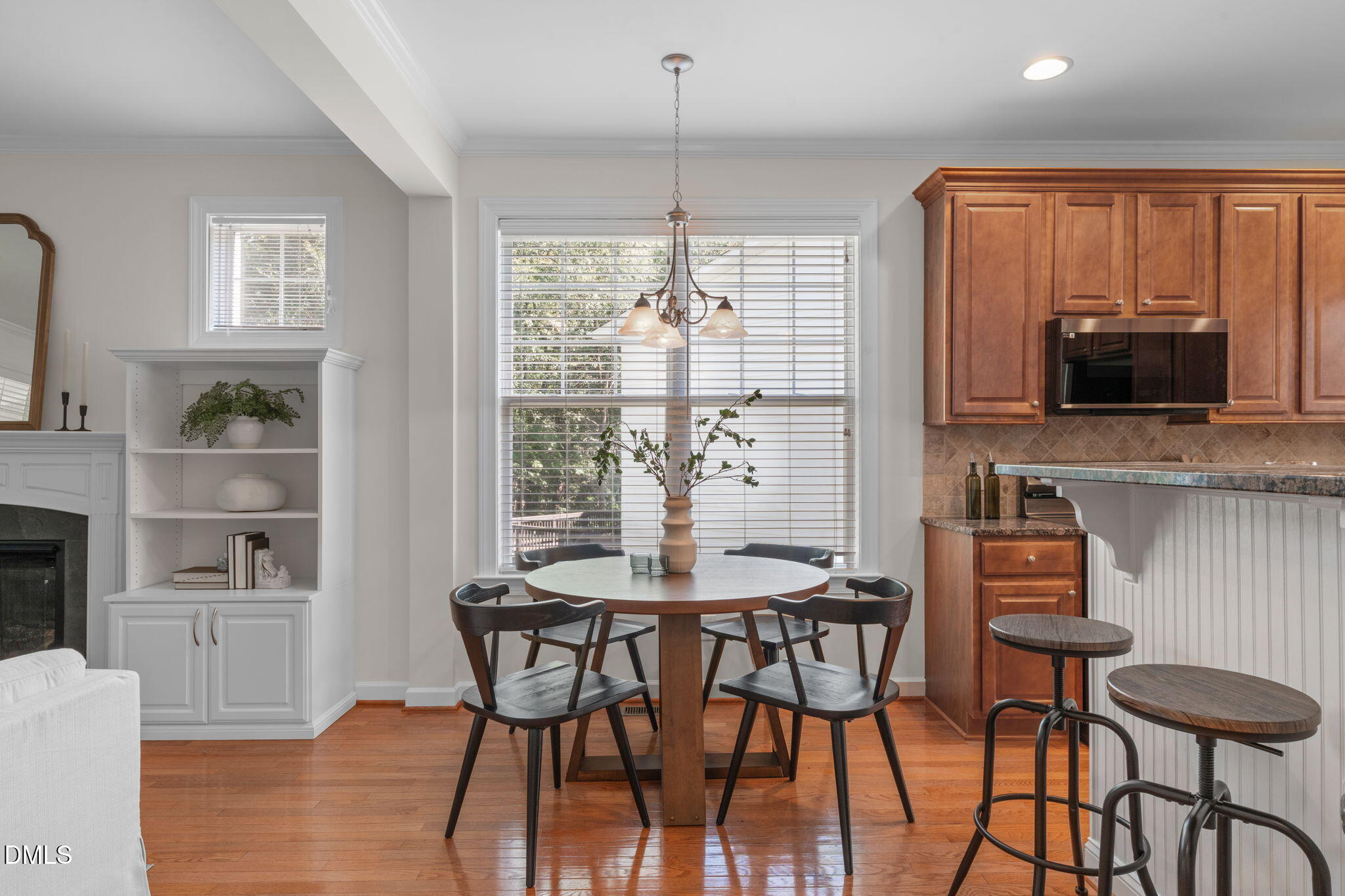 11 Silverbush Court