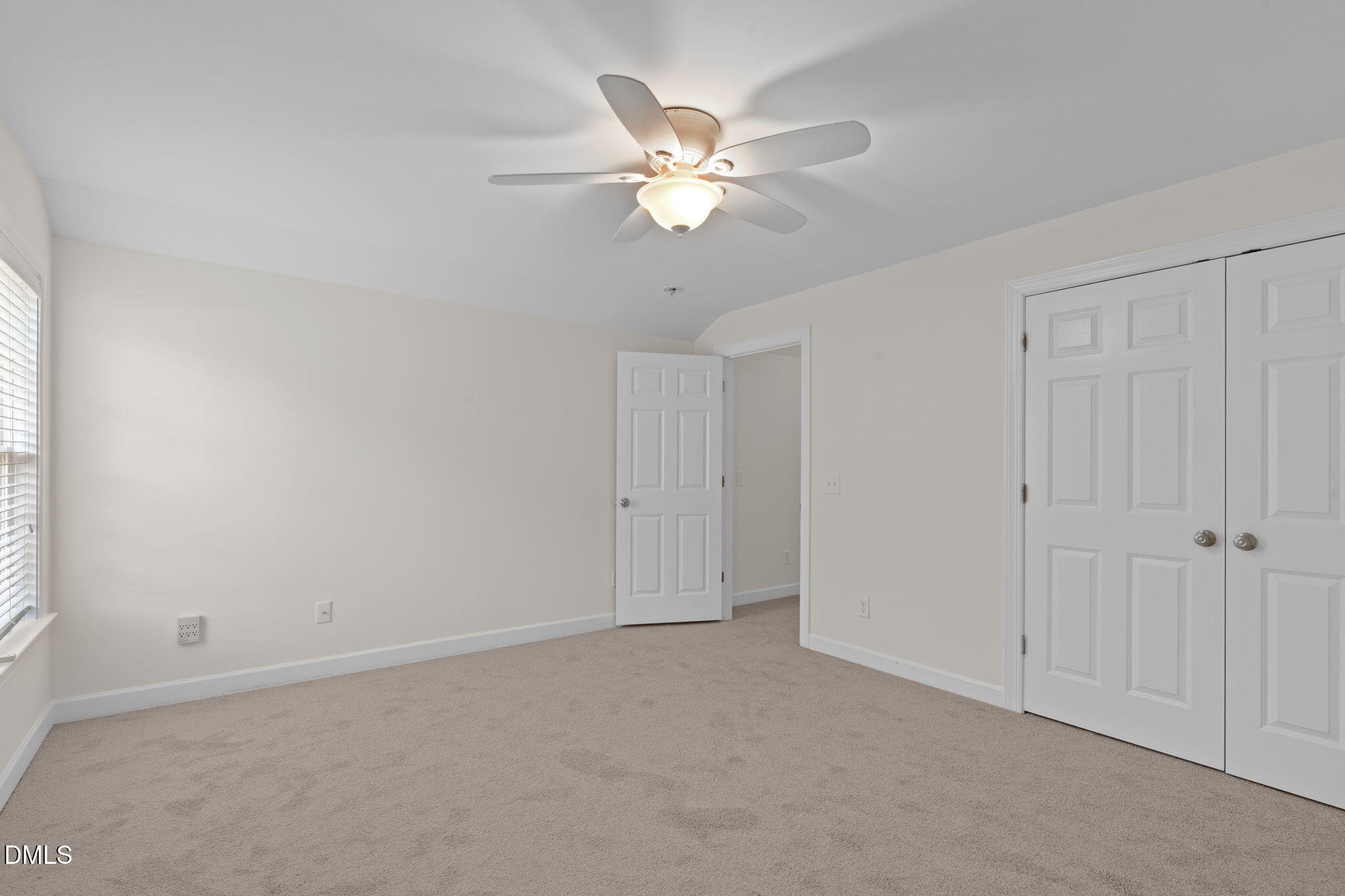 11 Silverbush Court