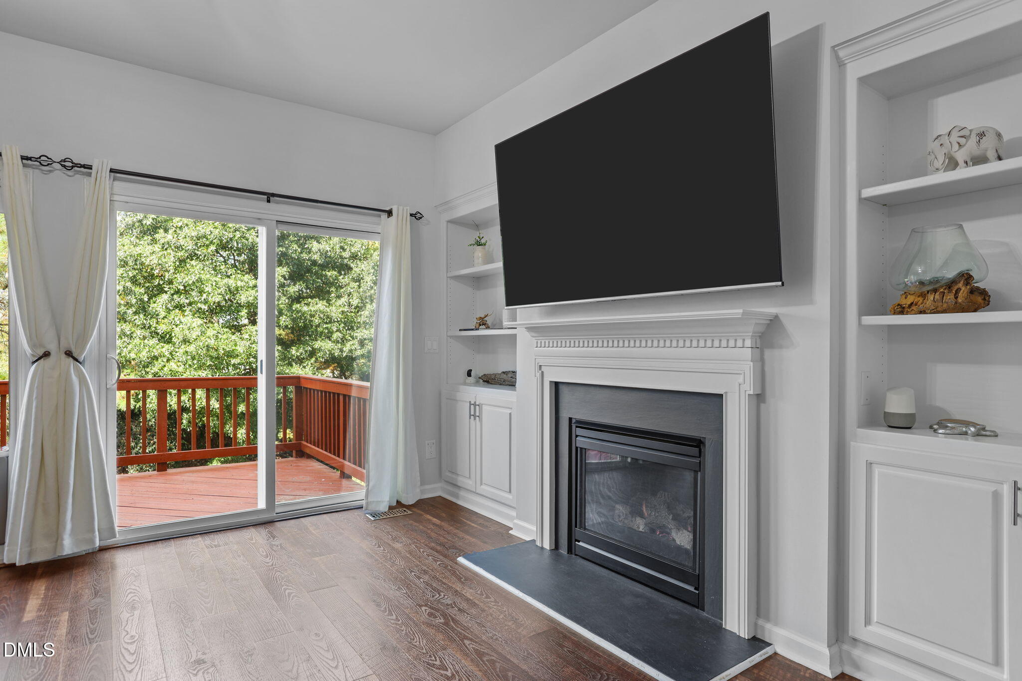 204 Irving Way