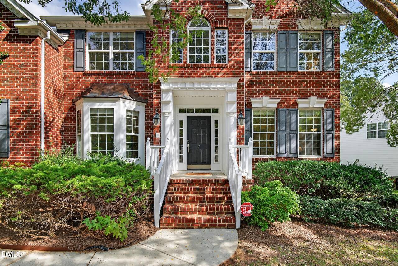 7 Starwood Lane
