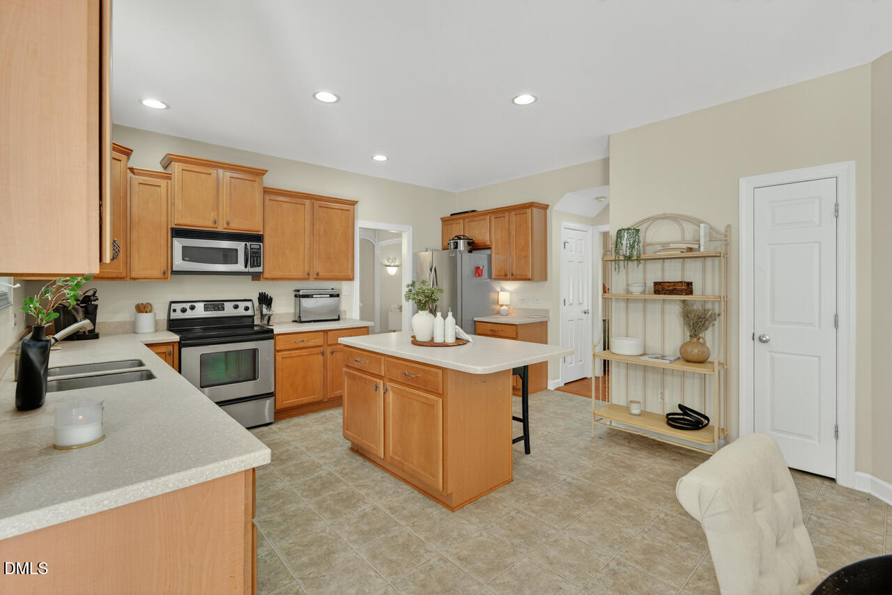 7 Starwood Lane