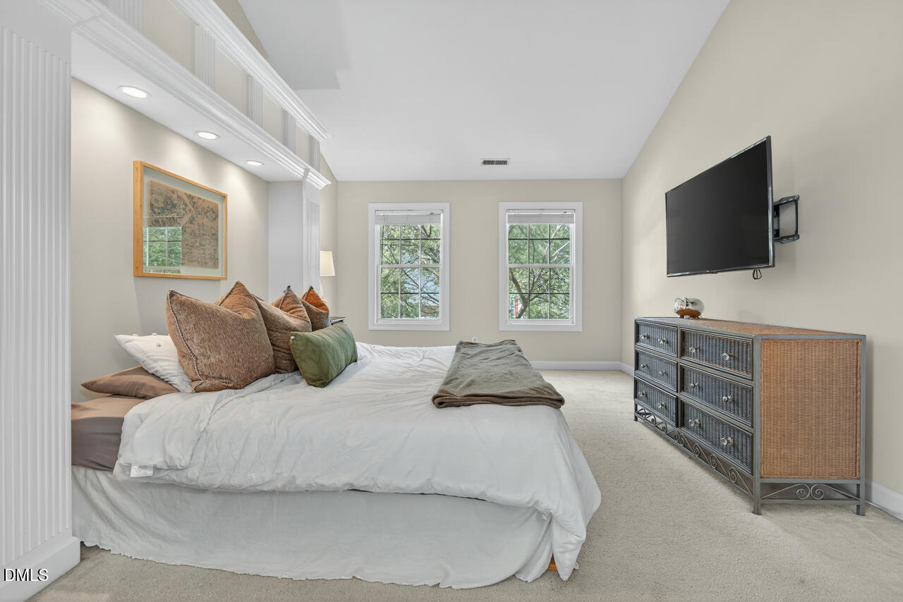7 Starwood Lane