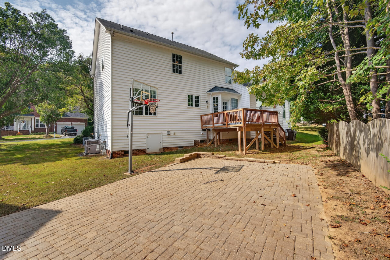 7 Starwood Lane
