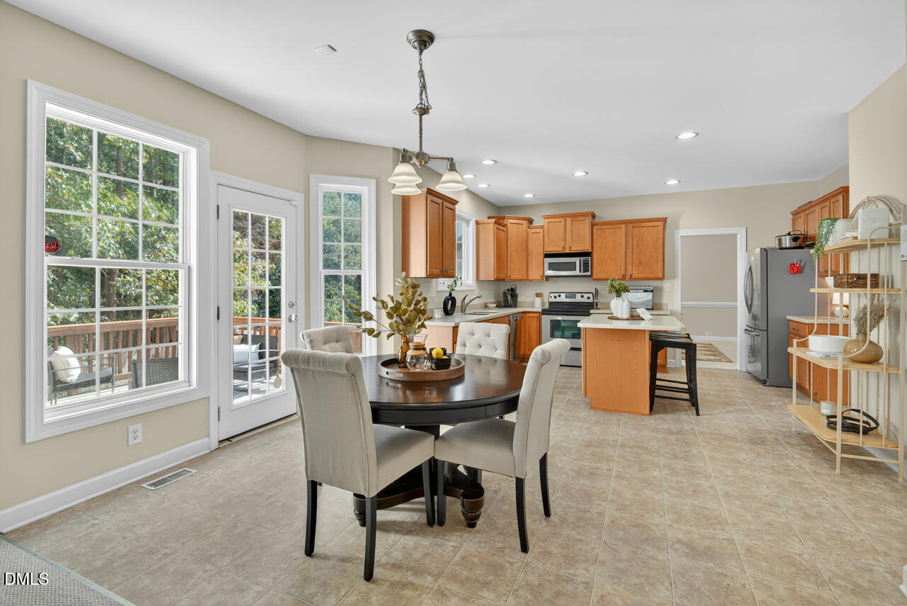 7 Starwood Lane