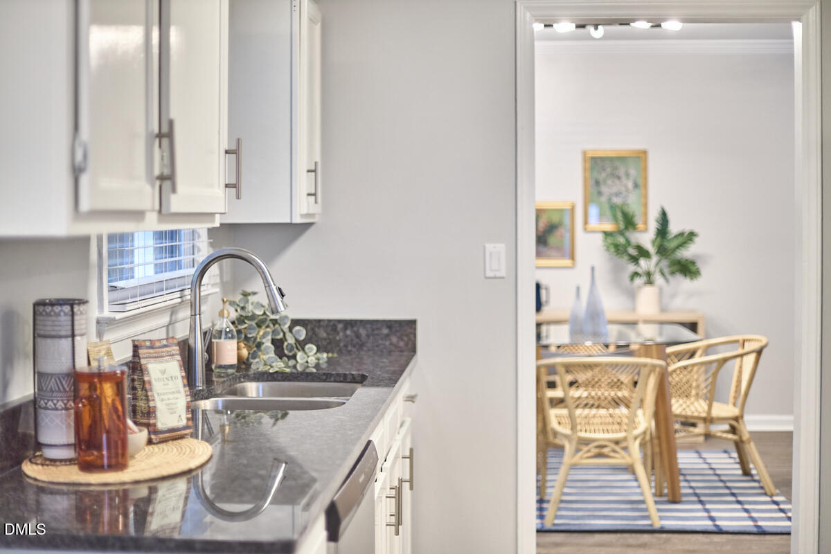 7 Old Towne Place