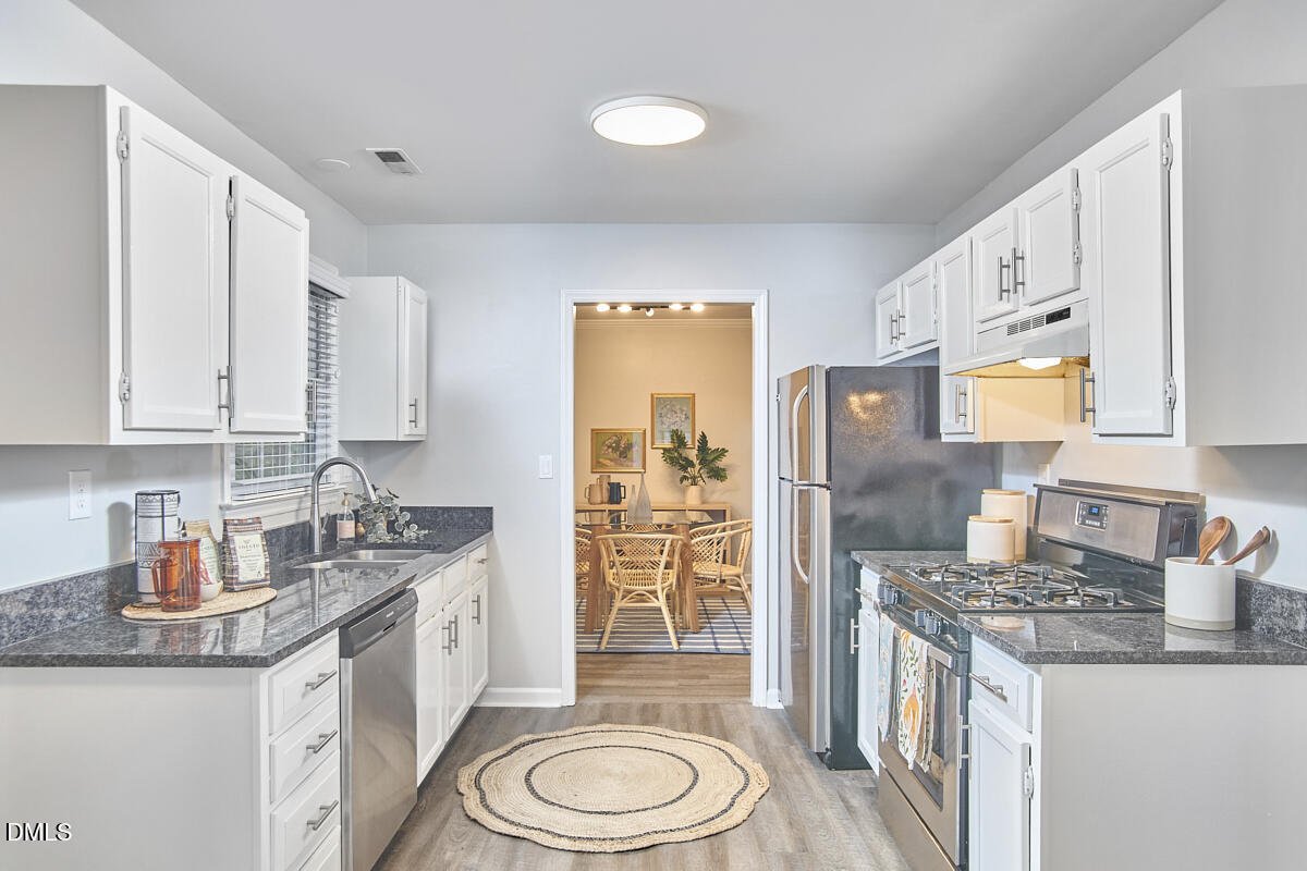 7 Old Towne Place