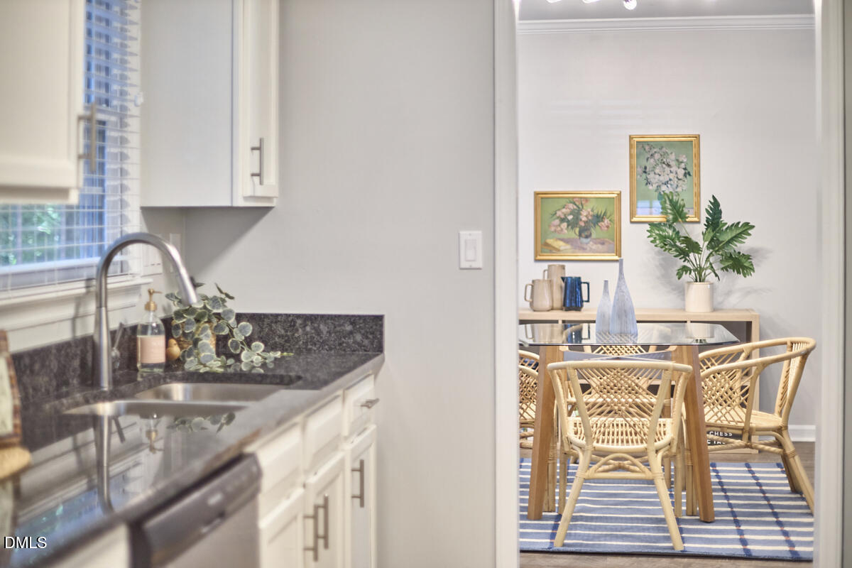 7 Old Towne Place