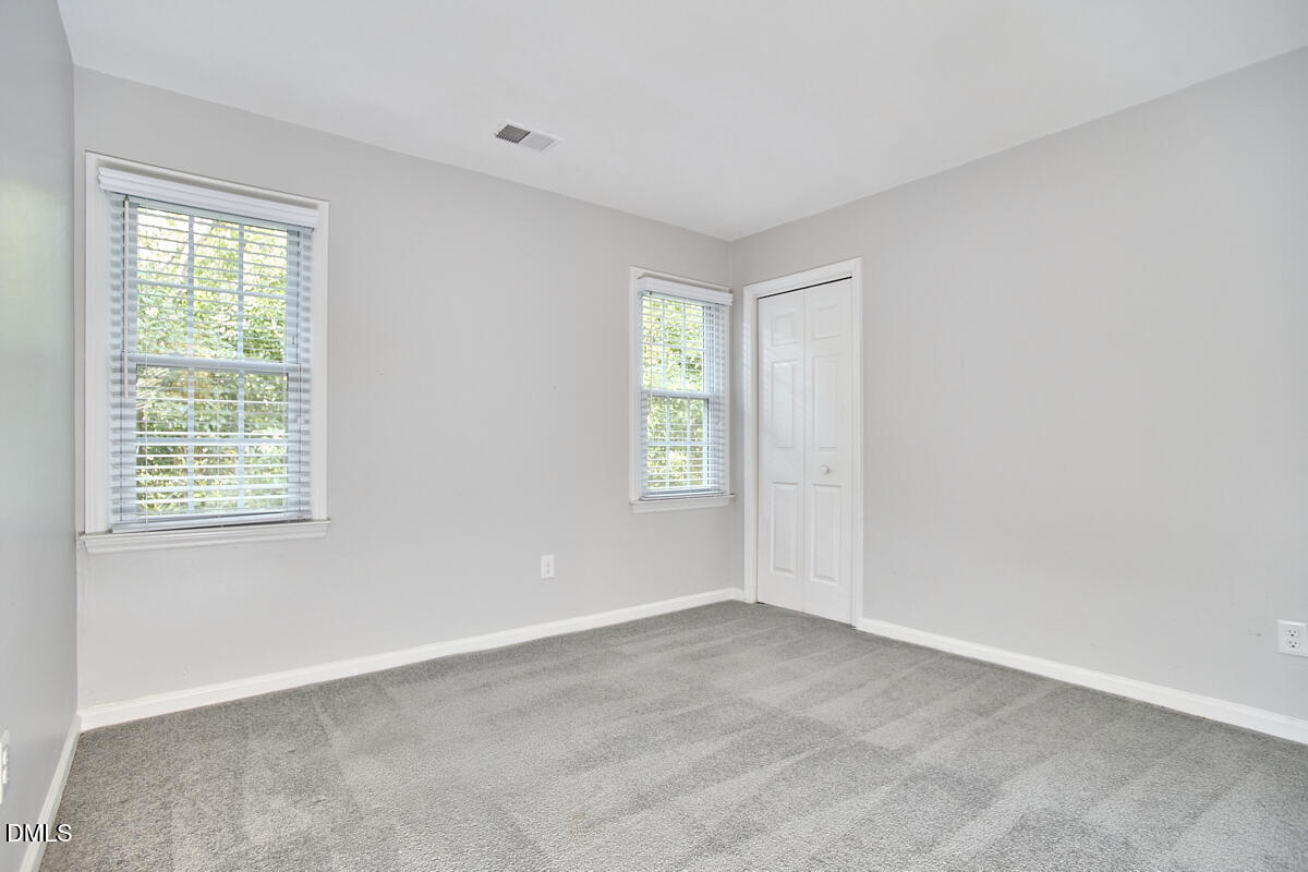7 Old Towne Place