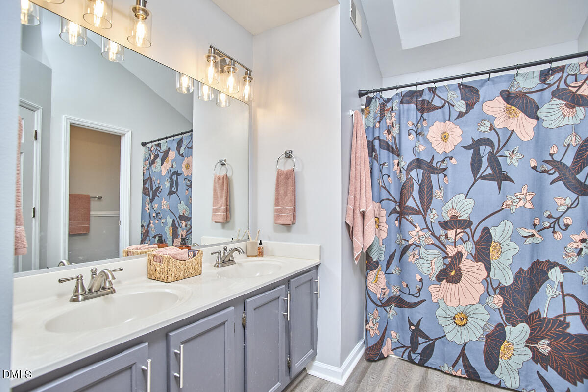 7 Old Towne Place