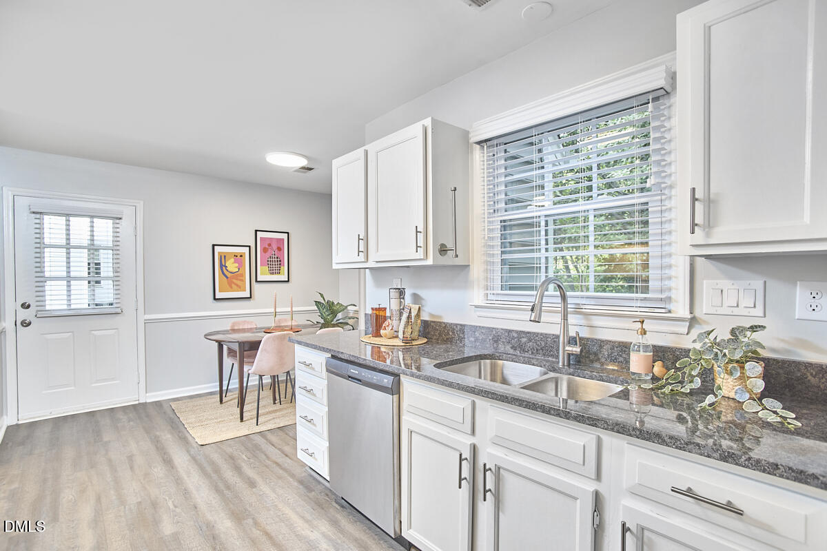 7 Old Towne Place