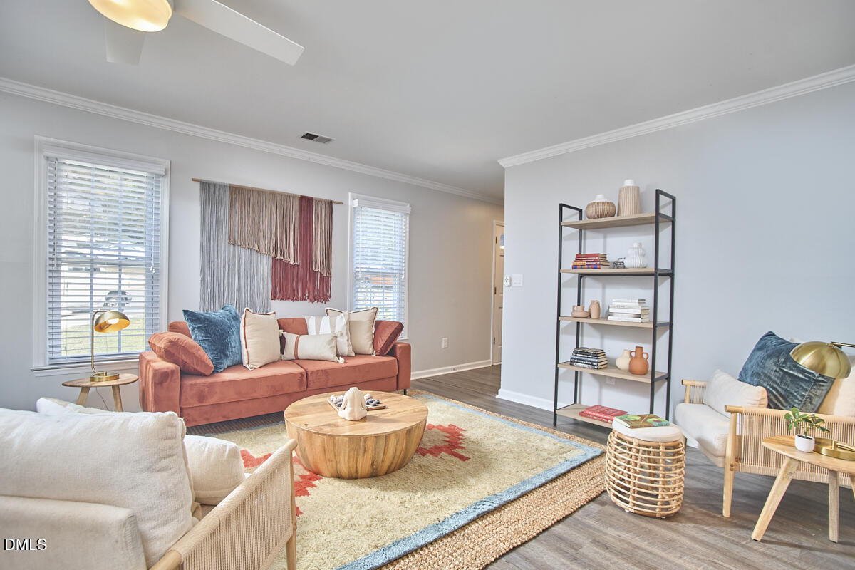 7 Old Towne Place