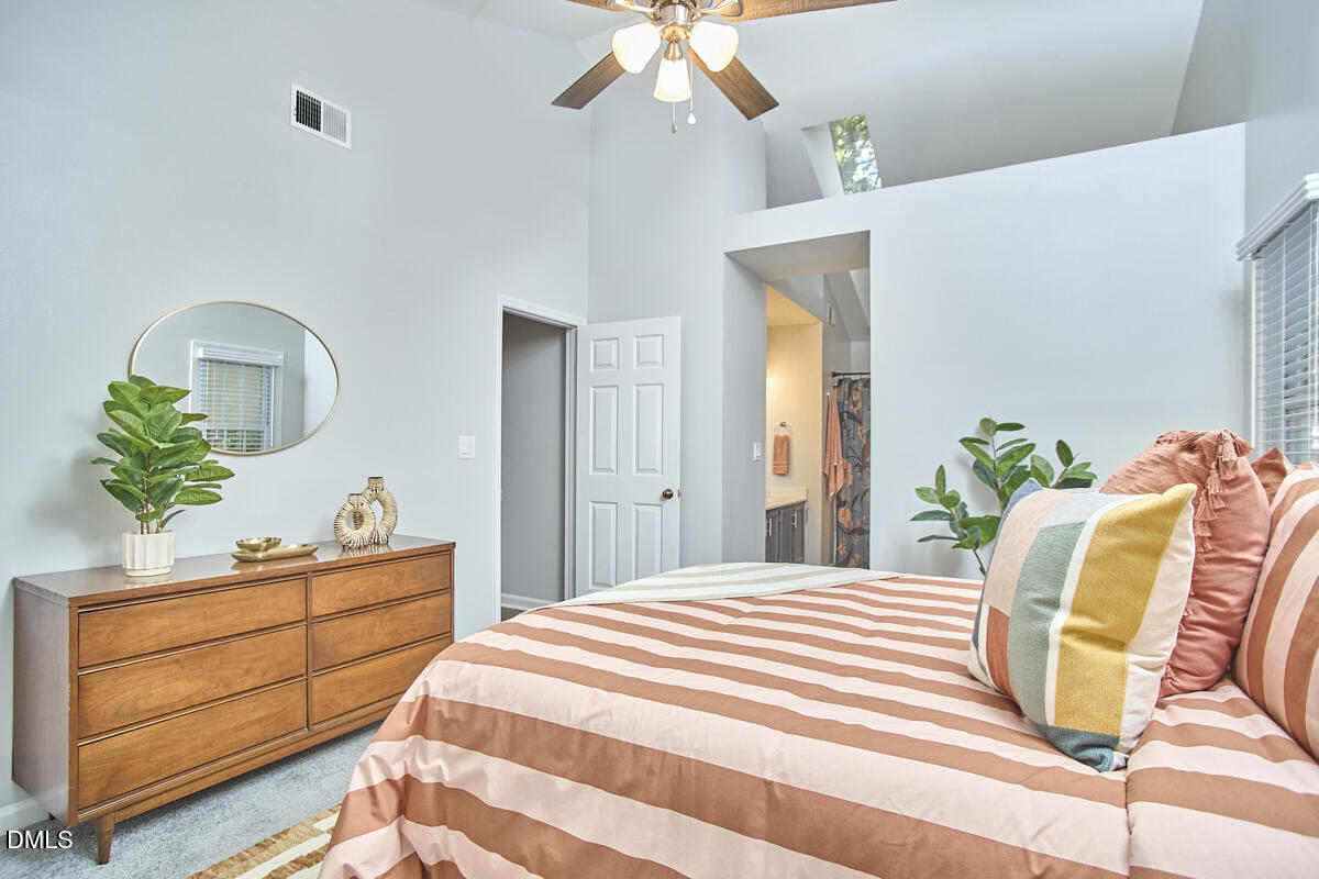 7 Old Towne Place