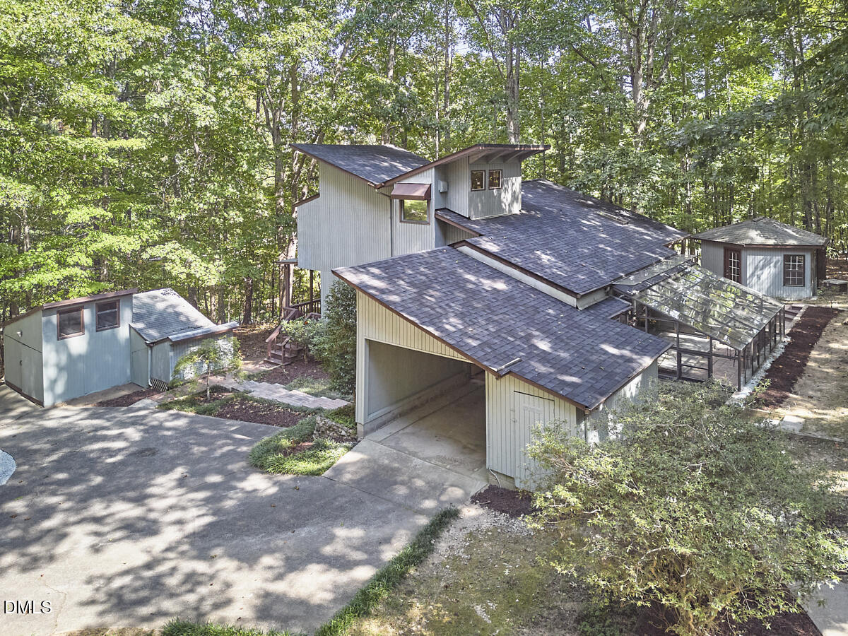 3719 W Cornwallis Road