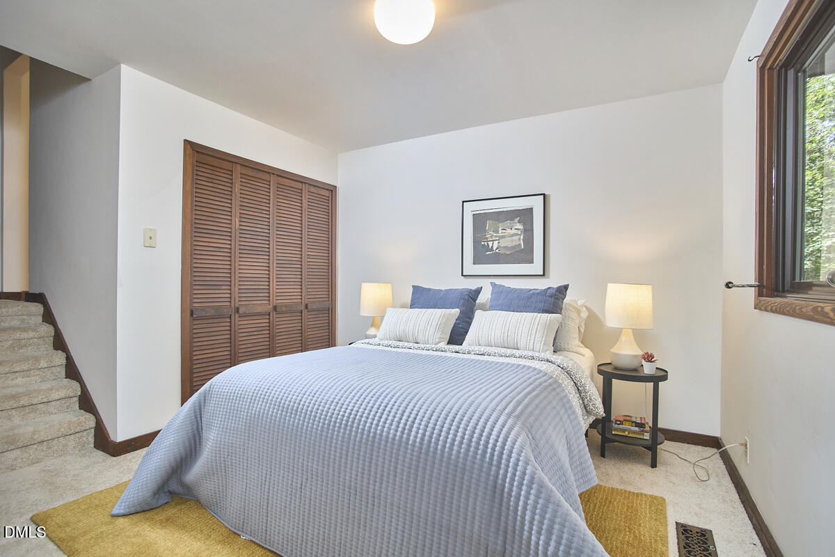 3719 W Cornwallis Road