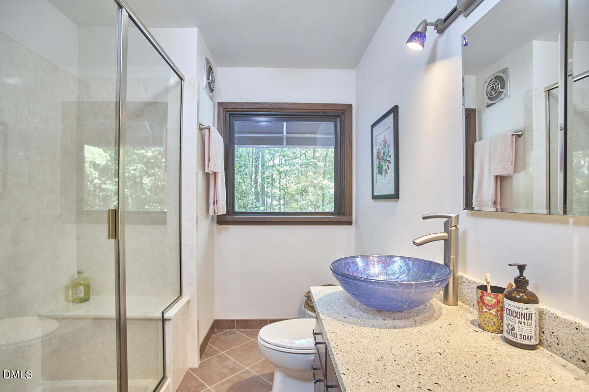 3719 W Cornwallis Road