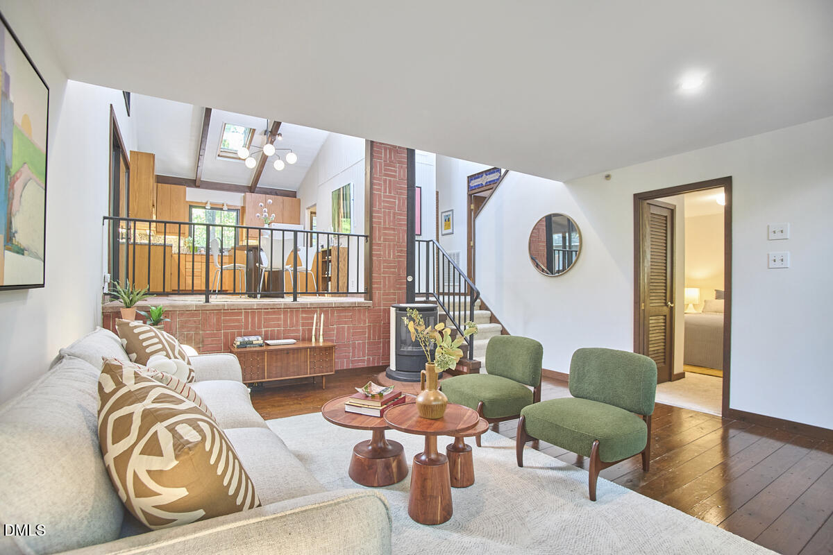 3719 W Cornwallis Road