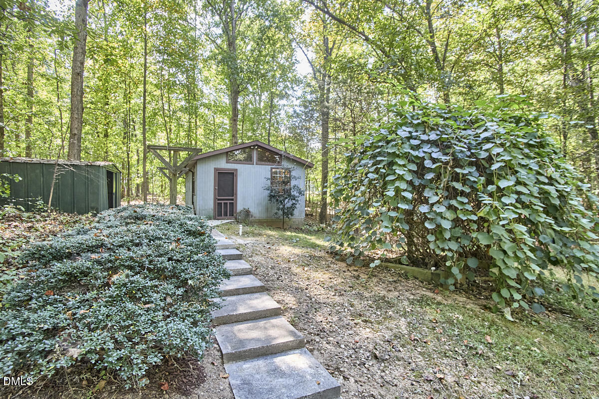 3719 W Cornwallis Road