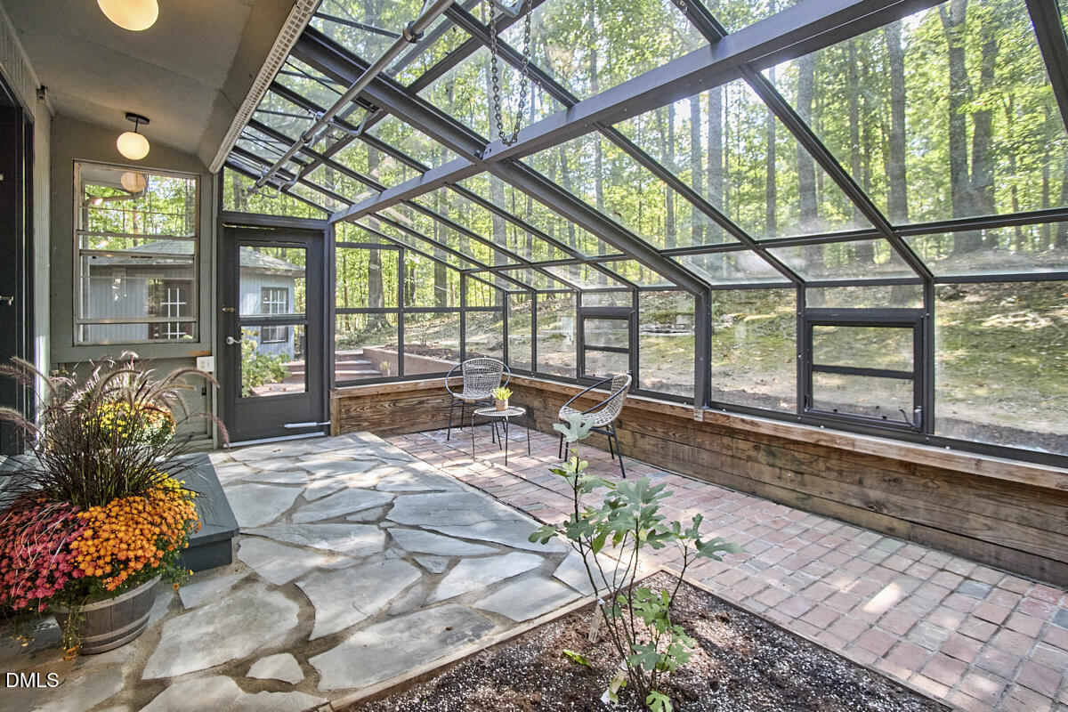 3719 W Cornwallis Road