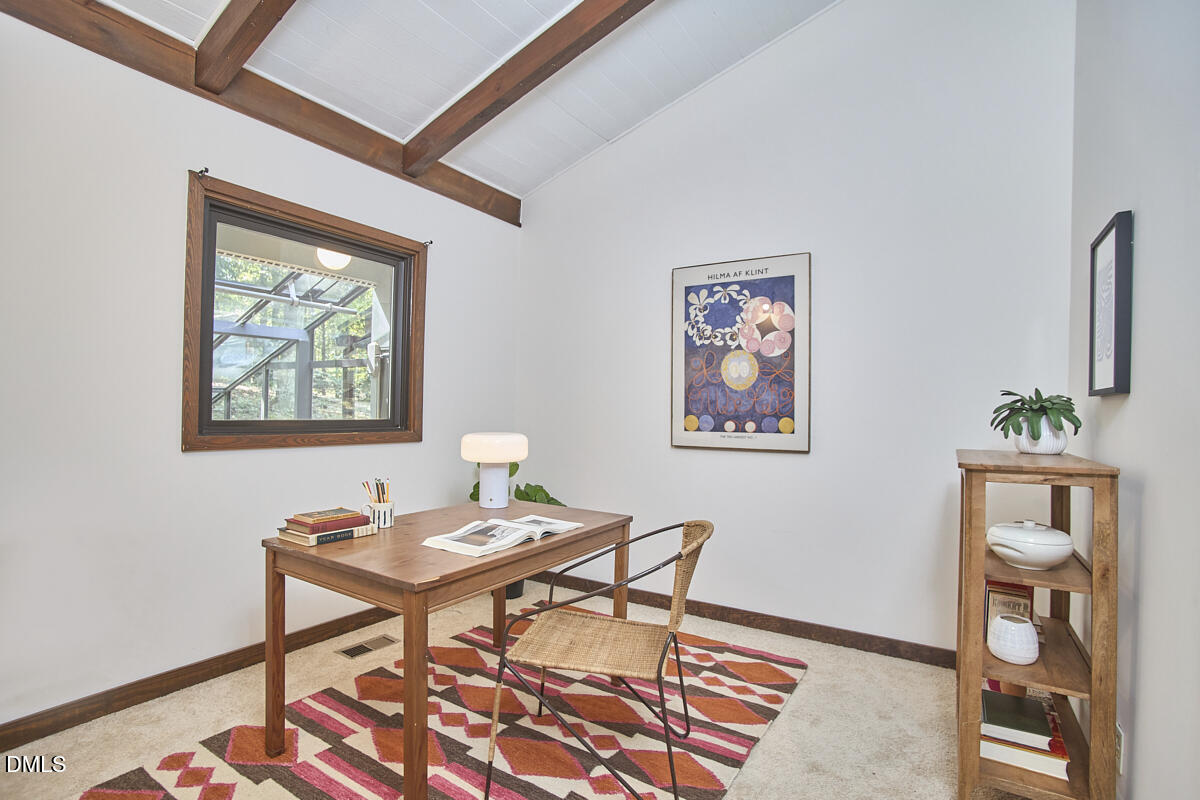 3719 W Cornwallis Road