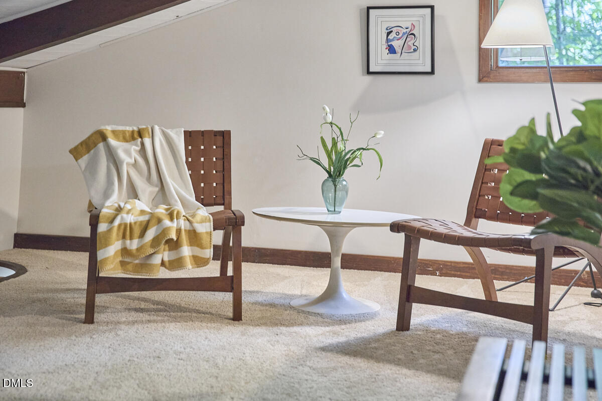 3719 W Cornwallis Road