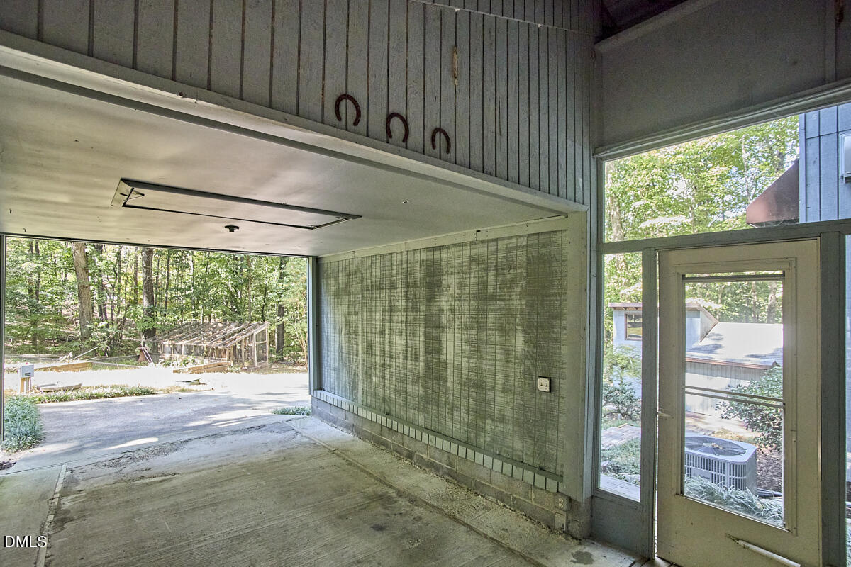 3719 W Cornwallis Road