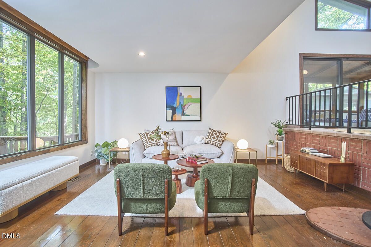 3719 W Cornwallis Road